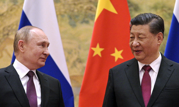 الرئيس الروسي فلاديمير بوتين والرئيس الصيني شي جين بينغ